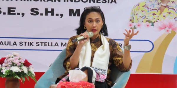 Peluang Jadi Perawat di Luar Negeri, Wamen Christina: Banyak Lansia Pilih Hidup Sendiri