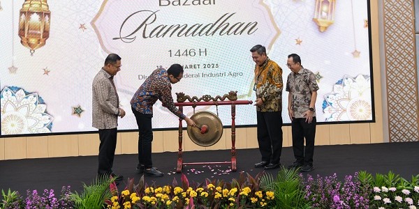 Pemerintah Industri Pasok Kebutuhan Bahan Pokok Masyarakat