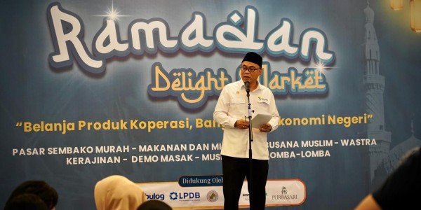 Kemenkop dan DWP Gelar Bazar Ramadan Guna Kerek Produk Koperasi