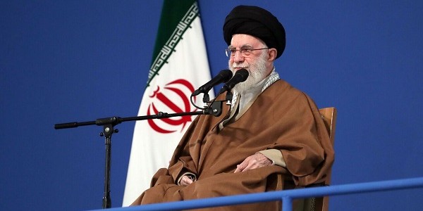 Pemimpin Iran Ayatollah Khamenei Peringatkan Amerika Serikat: Ancaman Tidak Akan Berhasil