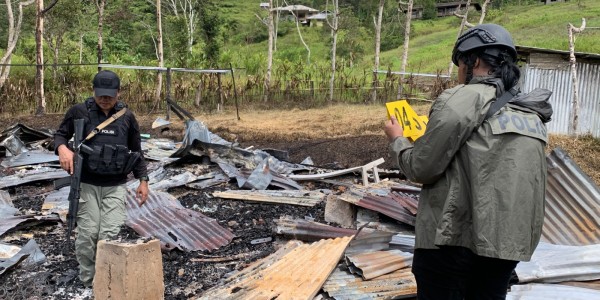 Polri Olah TKP Penyerangan Guru dan Tenaga Kesehatan di Yahukimo oleh KKB