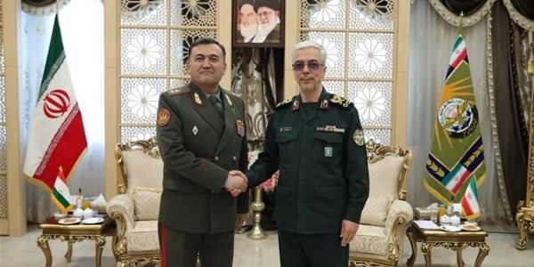 Iran Ajak Tajikistan Perkuat Aliansi Militer: Bersatu Lawan Terorisme, Barat Waspada