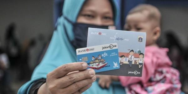 Bank DKI Salurkan KJP Tahap I 2025 Bagi Penerima Baru Sebanyak 43.502 Siswa