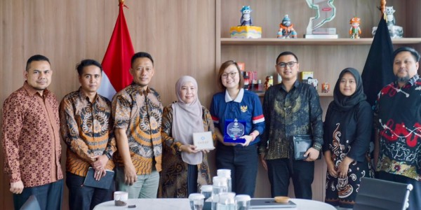 Bertemu AKUMANDIRI, Wamenekraf Paparkan Ragam Strategi Penguatan Ekosistem Ekonomi Kreatif