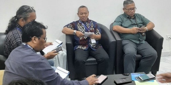 AI Ancam Masa Depan Jurnalisme, Tri Dorong Wartawan Fokus Kembangkan Skill