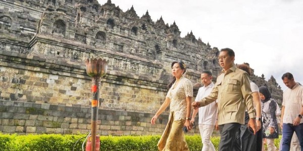 Perayaan Waisak, Fadli Zon Inspeksi Sejumlah Sarana dan Fasilitas di Borobudur