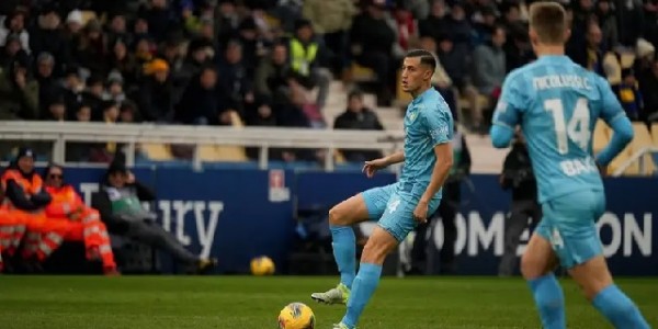 Venezia Bangkit! Tundukkan Fiorentina 2-1 dan Keluar dari Zona Neraka Serie A