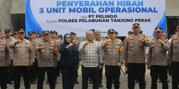 Dukung Keamanan dan Ketertiban Pelabuhan Tanjung Perak, Pelindo Regional 3 Sub Regional Jawa Serahkan Bantuan Kendaraan Operasional