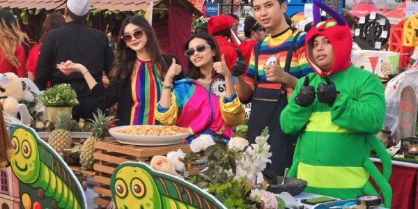 Tampil Penuh Warna Dan Keceriaan, Palm Park Hotel & Convention Surabaya Ramaikan Festival Rujak Uleg 2025