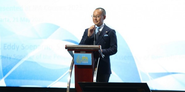 Eddy Soeparno: RUPTL 2025-2034 Bukti Komitmen Presiden Prabowo Membangun Indonesia Secara Berkelanjutan
