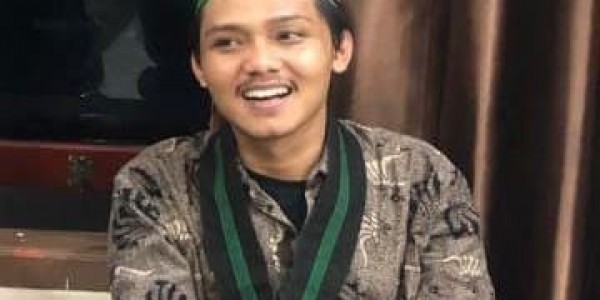 Mentality Demokrasi Ponorogo: Dari Rakyat, Oleh Preman, Untuk Kekuasaan