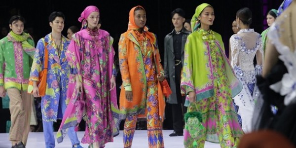Menpar Widiyanti: Indonesia Fashion Week 2025 Jadi Panggung Budaya, Bukan Sekadar Busana