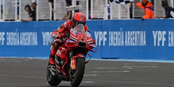 Marc Marquez Rajai Aragon! Dominasi Total "Baby Alien" di MotoGP Aragon 2025