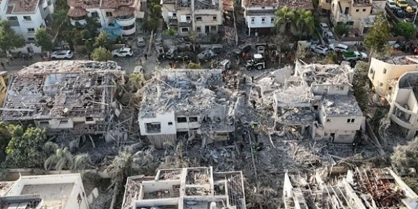 7 Komandan IRGC Gugur dalam Serangan Israel, Iran Bersumpah Balas Dendam