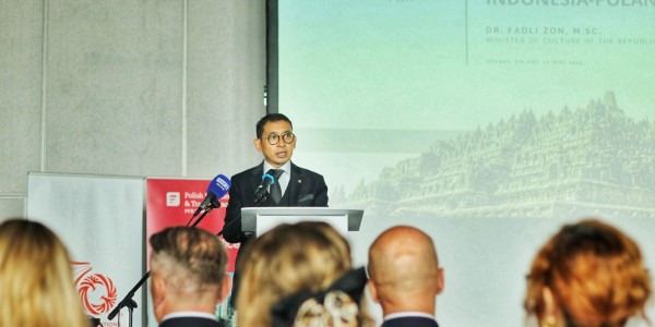 Menbud Fadli Zon Dorong Investasi di Sektor Budaya dalam Indonesia–Poland Business Forum