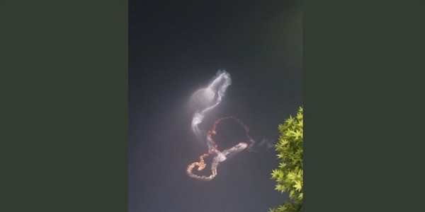 Langit Terbelah di Senja Hari: Iran Gempur Israel dengan Rudal Balistik, Tel Aviv Diguncang Ledakan