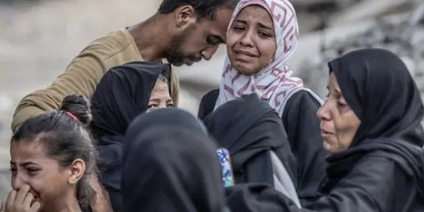 Gaza Kembali Dibombardir: Serangan Israel Tewaskan Puluhan Warga Sipil, Rumah Sakit di Ambang Kehancuran