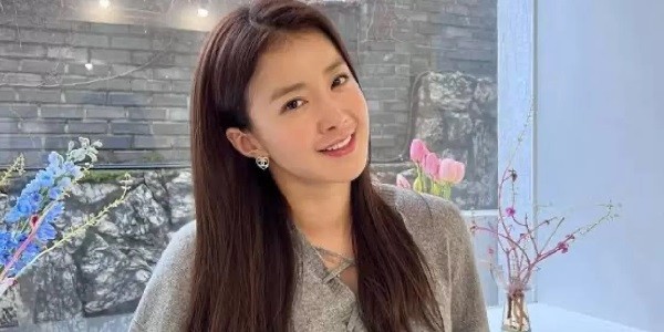 Lee Si Young Ungkap Kehamilan dari Mantan Suami Lewat IVF: Saya Ambil Keputusan Tanpa Persetujuan Dia