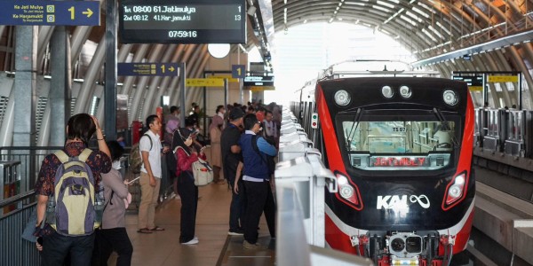 KAI Wujudkan Mobilitas Masa Kini Berbasis Teknologi Canggih Lewat LRT Jabodebek