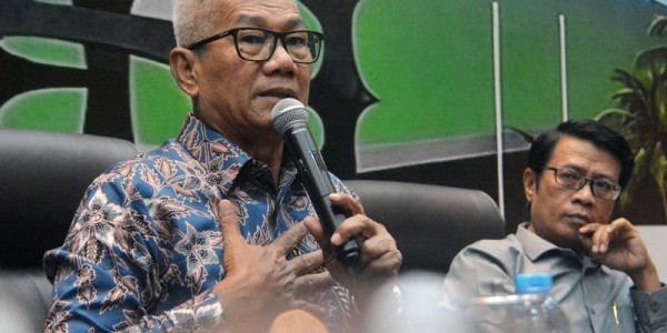 Diskusi "Menata Ulang Demokrasi: Implikasi Putusan MK dalam Revisi UU Pemilu"