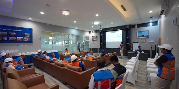 Management Walkthrough Gabungan : Komitmen Pelindo Sub Regional Jawa Wujudkan Pelabuhan Aman dan Nyaman