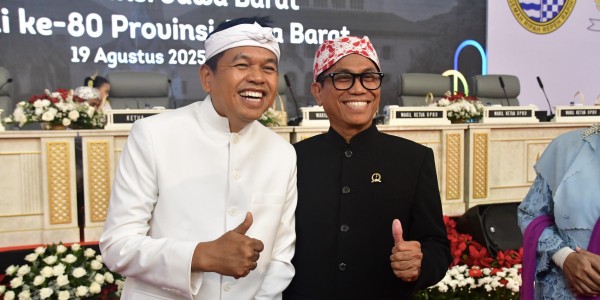 Hadiri Paripurna Milangkala ke-80, Kang Rachmat Tekankan Pentingnya Kesejahteraan Masyarakat