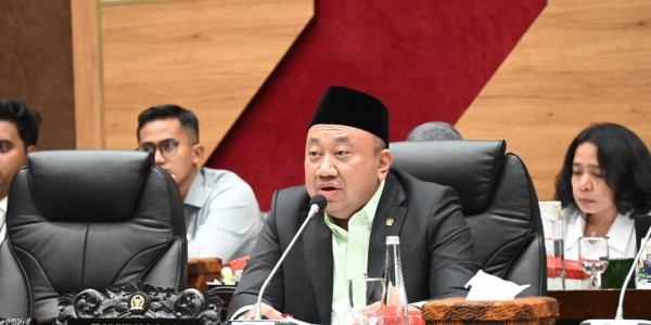 Komisi X Ingatkan MBG Harus Sejalan dengan Peningkatan Kualitas Kesejahteraan Guru