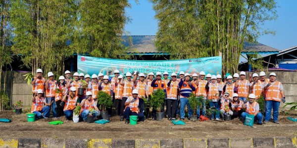TPS Tanam 80 Pohon Lewat Program “High Plantation, Zero Emission”, Wujud Nyata Komitmen Lingkungan