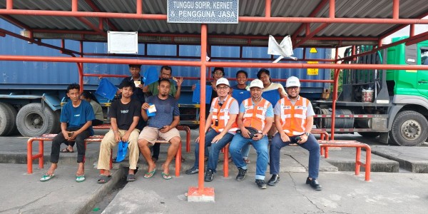 Perkuat Budaya Tata Kelola, TPS Gelar Sosialisasi GCG bagi Pengemudi Truk
