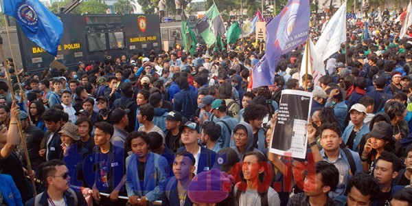 Anak STM Ikut Geruduk DPR, Pengamat: Ada Positif dan Negatifnya