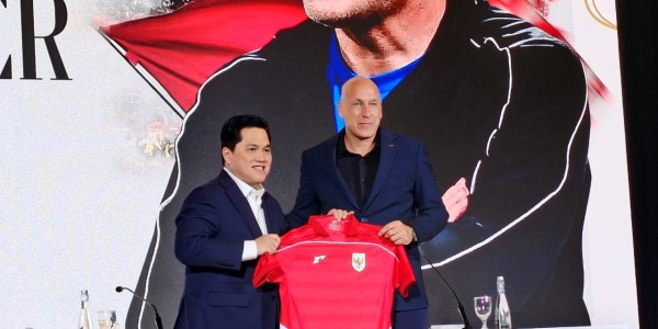 Erick Thohir Ungkap 3 Alasan Pilih Alexander Zwiers Jadi Direktur Teknik PSSI