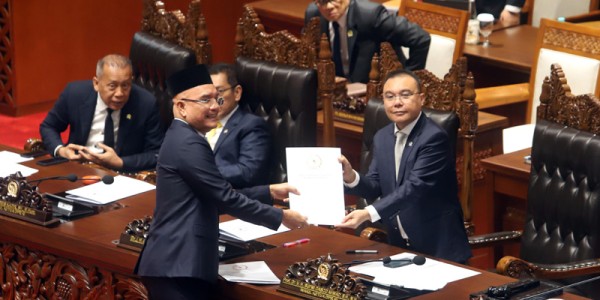 Pengesahan RUU Penyelenggaraan Ibadah Haji dan Umroh
