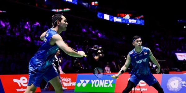 Comeback Epik! Fajar/Rian Selamat dari Lubang Jarum di Laga Pertama Kejuaraan Dunia BWF 2025