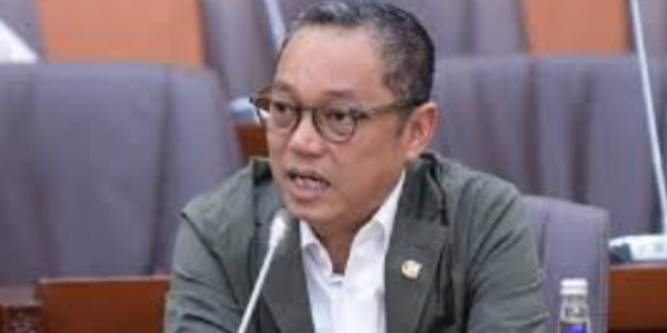 Usai Nasdem, Golkar, dan PAN Nonaktifkan Anggota, Publik Desak PDIP Tindak Deddy Sitorus
