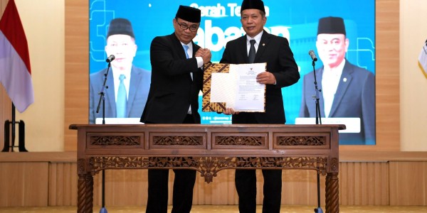 Sertijab Menkop, Ferry: Kita Akselerasi Pembangunan Koperasi Jadi Lebih Maju