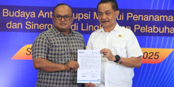 Pelindo Regional 3 Sub Regional Jawa Gelar Sosialisasi GCG dan Penandatanganan Komitmen Bersama Pengamanan Obyek Vital Pelabuhan Tanjung Perak