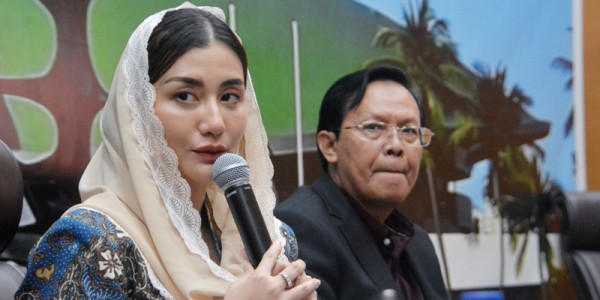 Dialektika Demokrasi  “ UU Kepariwisataan Disahkan, Angin Segar bagi Kembangkitan Pariwisata Nasional"