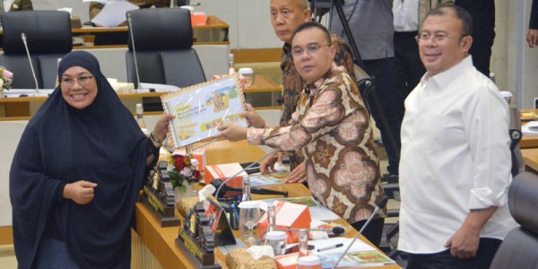 Pimpinan DPR  Terima Audiensi Koalisi Nasional Reformasi Agraria