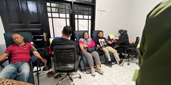 Kantor DPD RI Provinsi Gorontalo Rayakan HUT ke-21 dengan Bakti Sosial dan Beragam Kreativitas