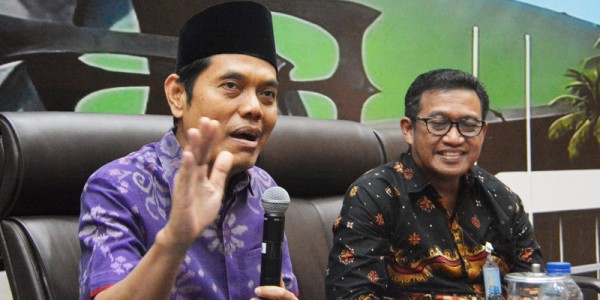 Diskusi "Program 3 Juta Rumah Wujud Nyata Pemerintah Dalam Menjawab Kebutuhan Dasar Rakyat”,