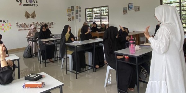 Pengabdian Masyarakat Implementasi Konseling Spiritual di Pondok Pesantren An-Nadoh Malaysia