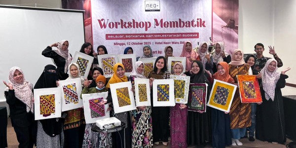 Gelar CSR Hari Batik, Hotel Neo+ Waru Sidoarjo Angkat Semangat Inklusi dan Budaya