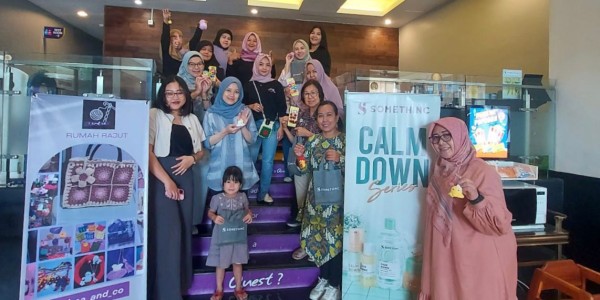 Quest Hotel Darmo Surabaya Gandeng IMA & CO Lestarikan UMKM Lewat Crochet Workshop