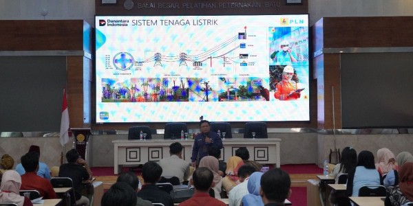PLN Dorong Implementasi Electrifying Agriculture Lewat Koperasi Desa Merah Putih