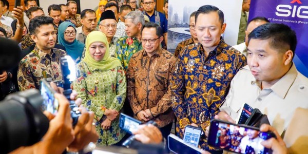 Gubernur Khofifah dan Tiga Menteri Percepat Realisasi Rumah Layak untuk Masyarakat Berpenghasilan Rendah di Jawa Timur