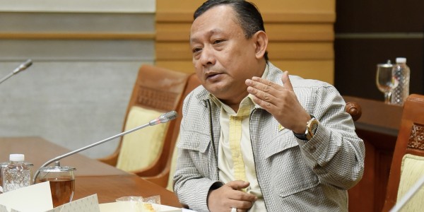 Serahkan Rp 13,2 Triliun Uang Sitaan Kasus CPO, Komisi III Dorong Kejagung Buru Aset Koruptor Lain