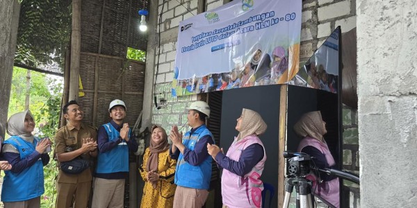 Jelang Hari Listrik Nasional, PLN Sambung Listrik Gratis 283 Masyarakat Pra Sejahtera di Jawa Timur