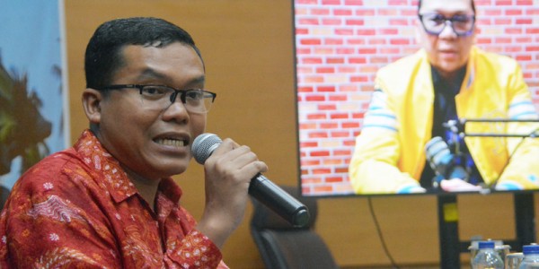 Dialektika Demokrasi Tema "Dari Mengendap ke Berdampak: Optimalisasi Anggaran Pemda untuk Pembangunan"