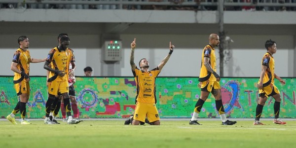 Gol Tunggal Maxwell Antar Persija Raih Tiga Poin di Markas Madura United