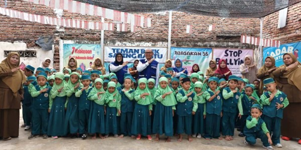TPS Serahkan Bantuan Digital untuk Dukung Pendidikan Yayasan Insan Mulia Cerdas